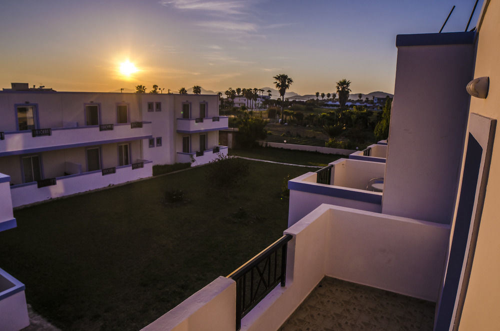 Sunshine Hotel Tigaki Exterior photo