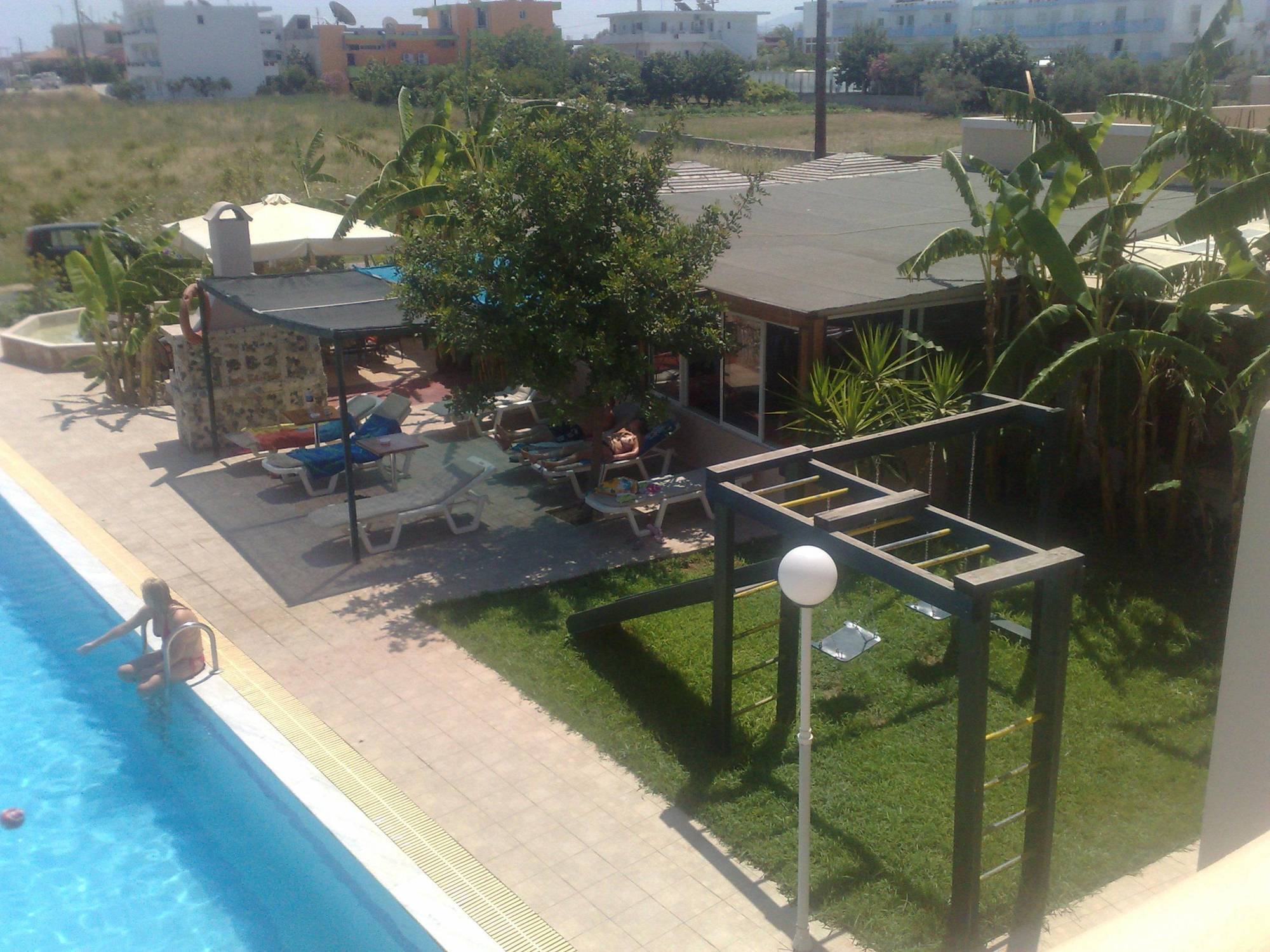 Sunshine Hotel Tigaki Exterior photo